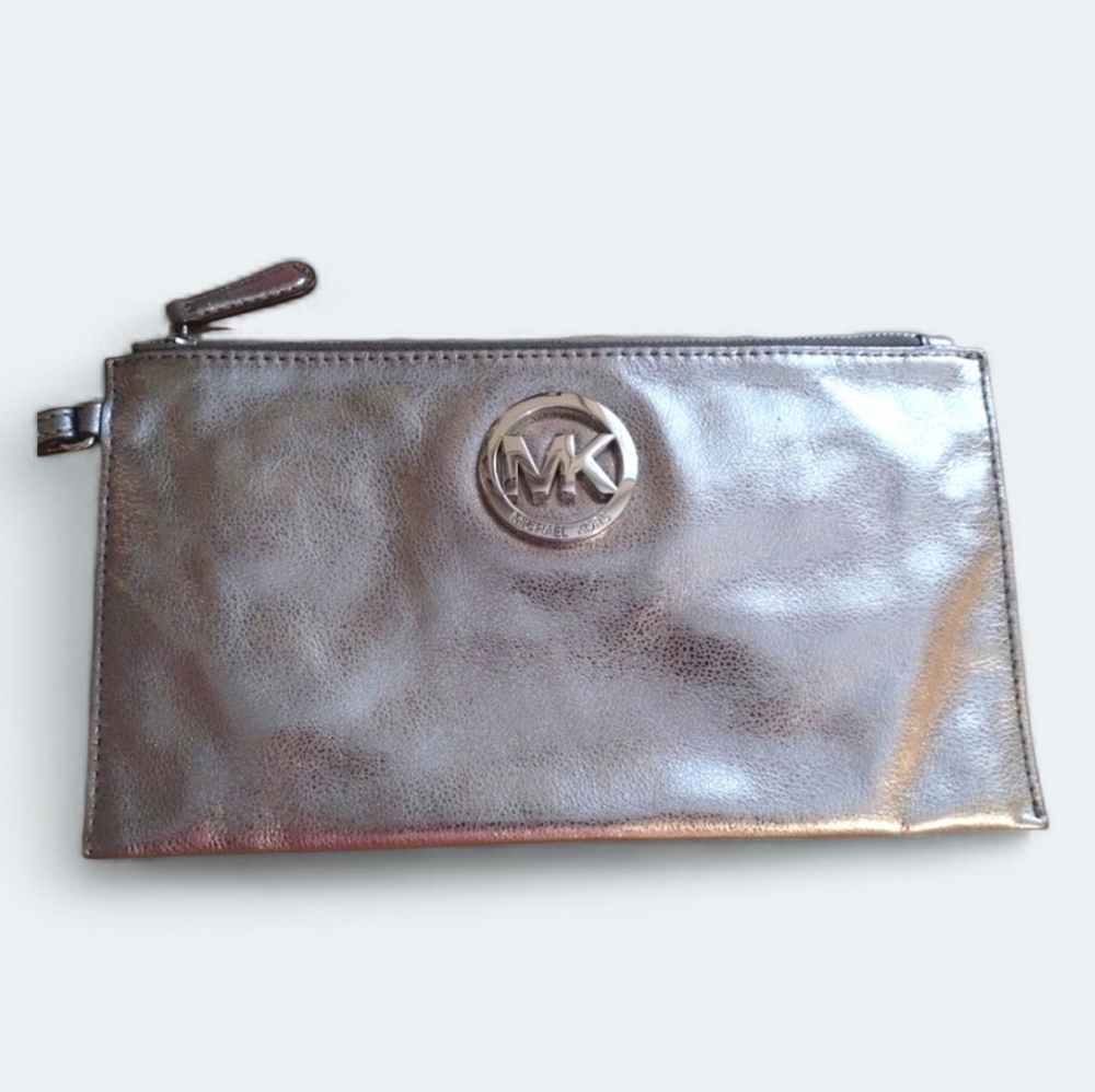 Michael Kors Silver Metallic Large Logo Leather Wristlet Wallet
